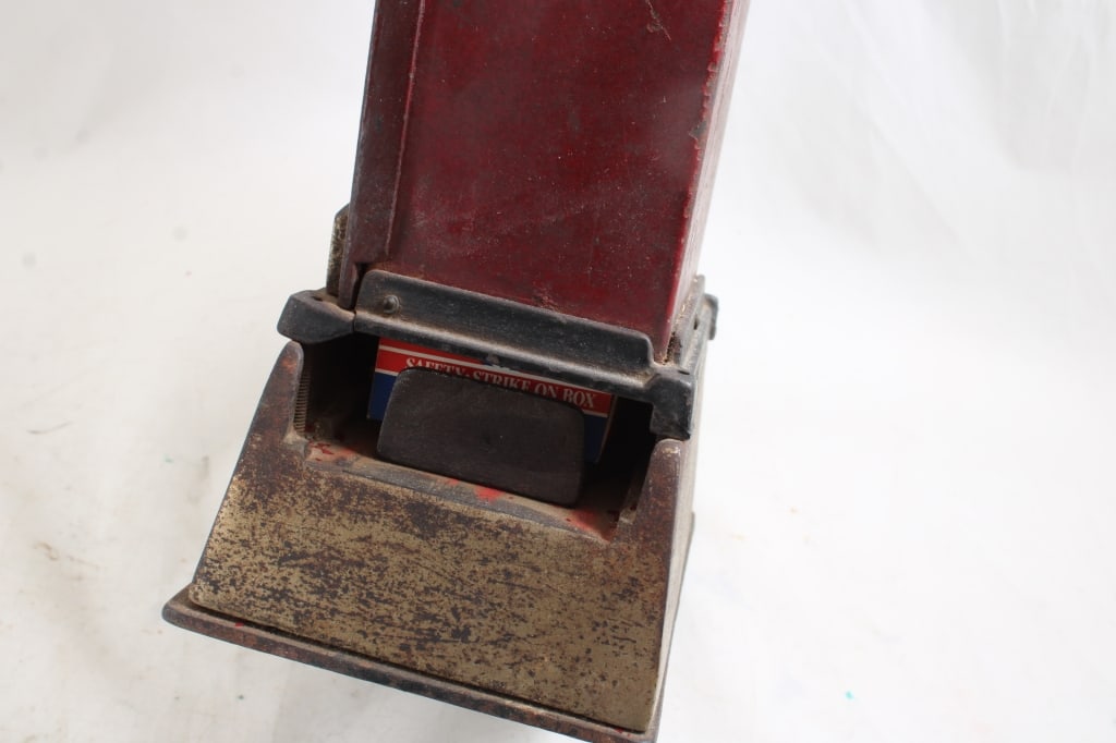 Ohio Blue Tip Matches Coin-Op Vending Machine - 7