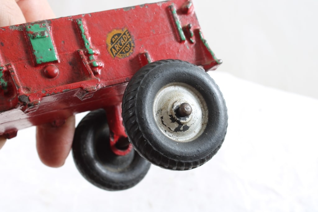 Arcade Cast Iron 2 Horse Wagon with Foil Label - 3