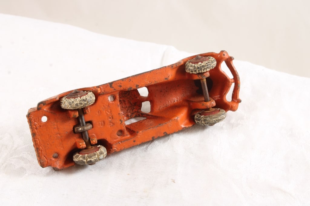 Hubley Cast Iron Tow Truck #2234 - 5