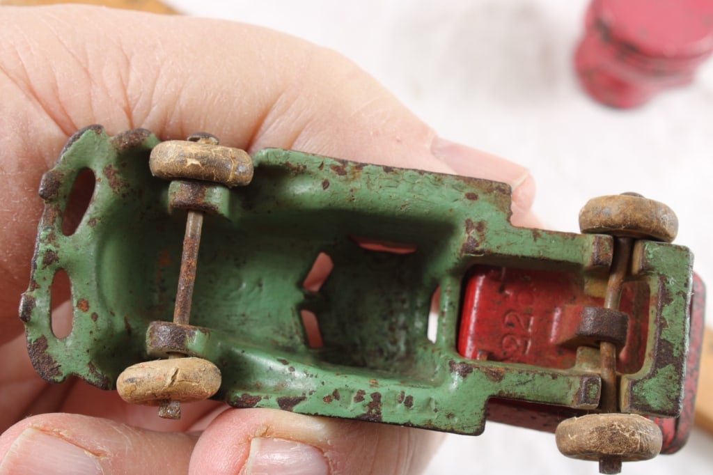 Hubley Cast Iron Dump Truck, Cast Iron Toilet - 9