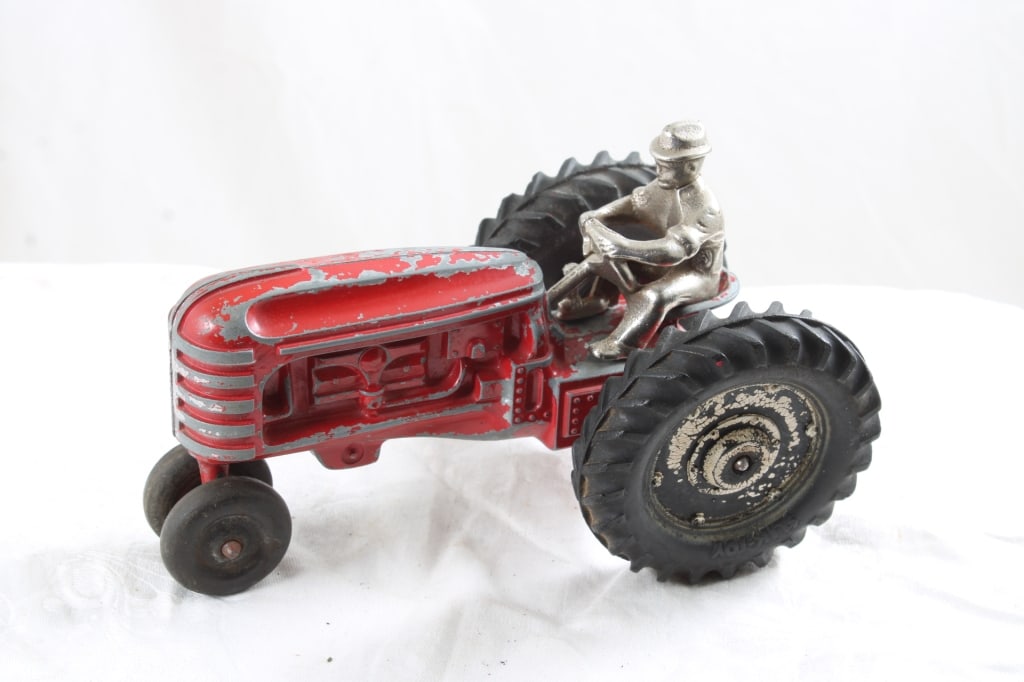 Slik Toy Diecast Tractor with Driver (1 of 11)