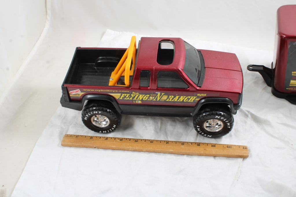 Nylint Flying N Ranch Pickup Truck, Horse Trailer - 7