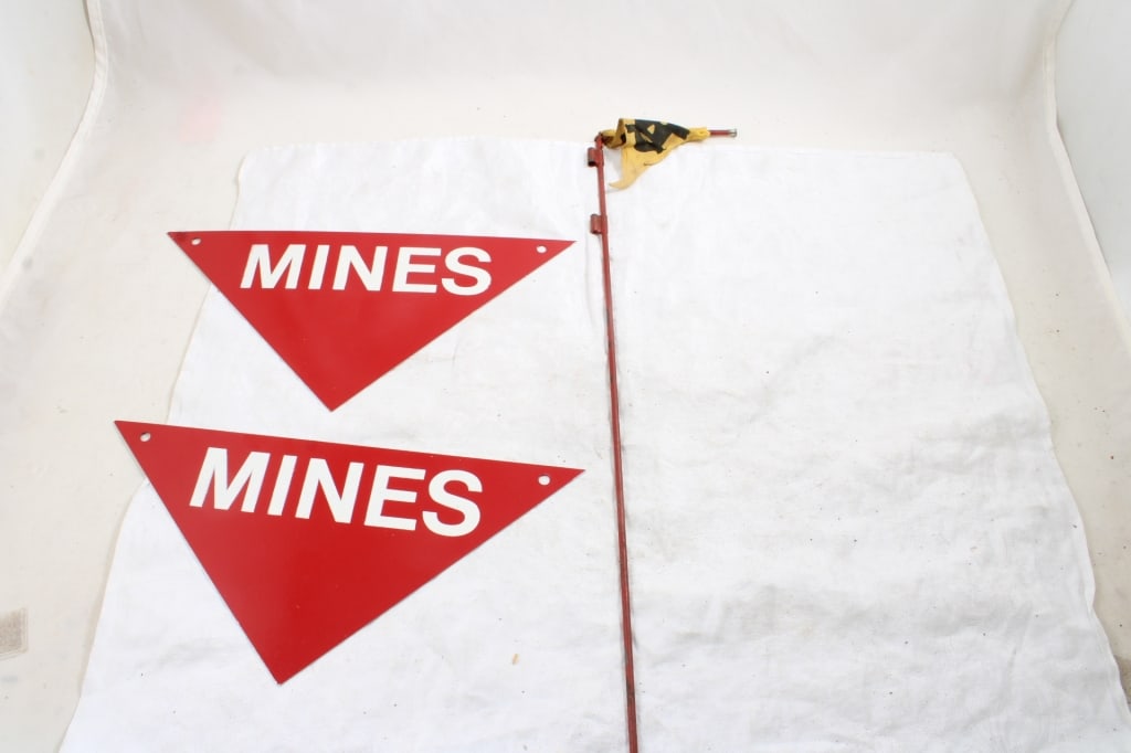 Skull Crossbones Flag Land Mine Metal Sign: Skull Crossbones Flag Land Mine Metal Sign - 1 Lb. Lot Size 21" x 6" x 4". Photos are part of description (Live Auctioneers only shows up to 20). Please ask questions and read terms & conditions