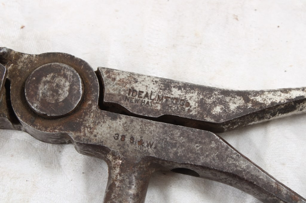 Ideal Manufacturing 38 Cal. S&W Bullet Mold - 3