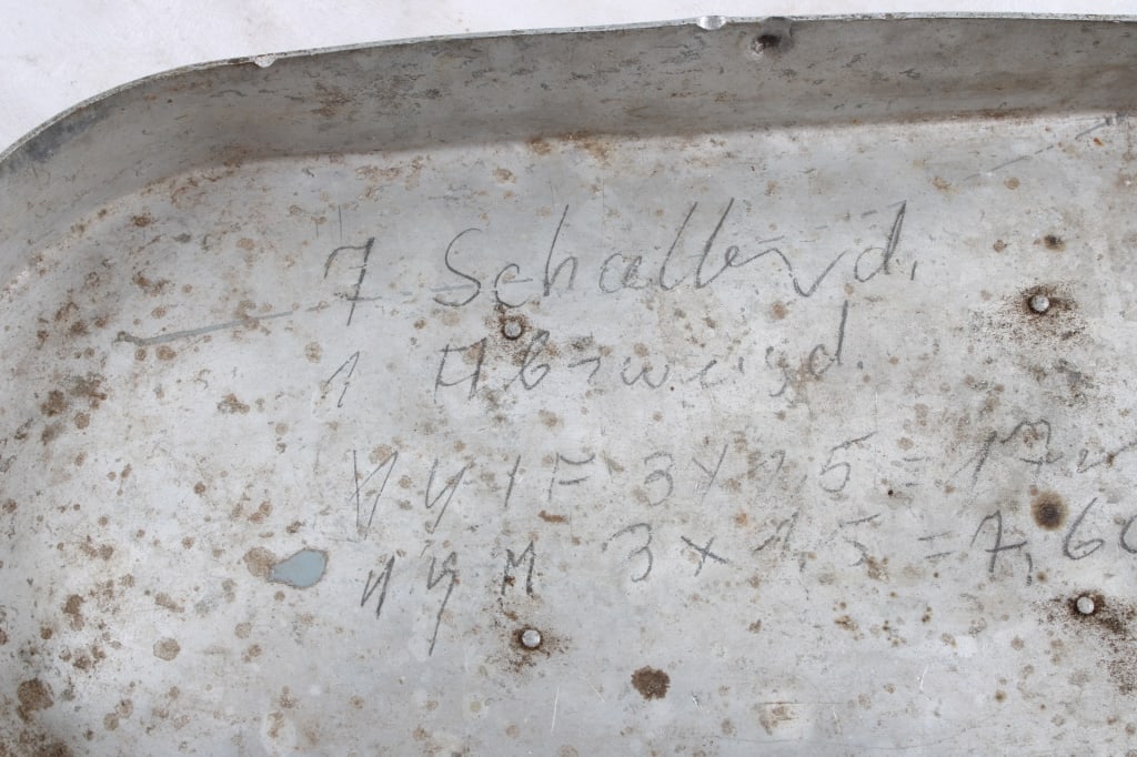 WW2 German Mess Kit, Luftwaffe Goggles in Case - 12