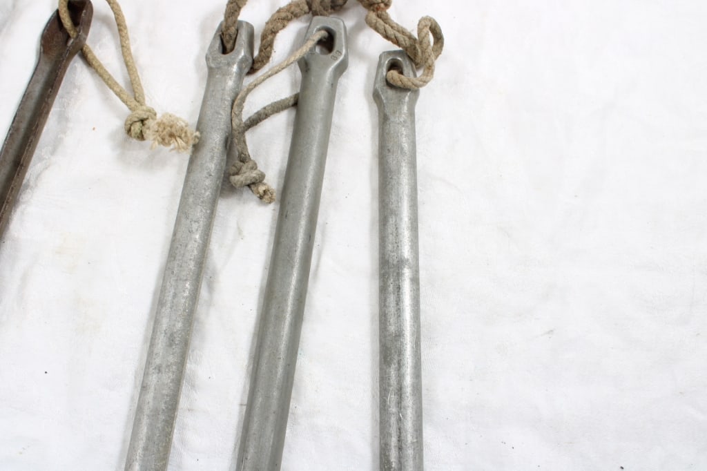 WW2 German Tent Stakes 3 Steel, 3 Aluminum - 7