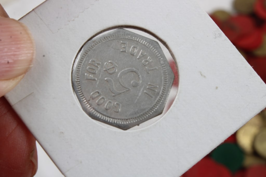 Minnesota Metal Tokens, Missouri Plastic Tokens - 3
