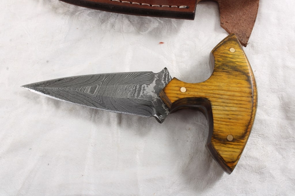 Custom Made Damascus Fixed Blade Knife w/Sheath - 2
