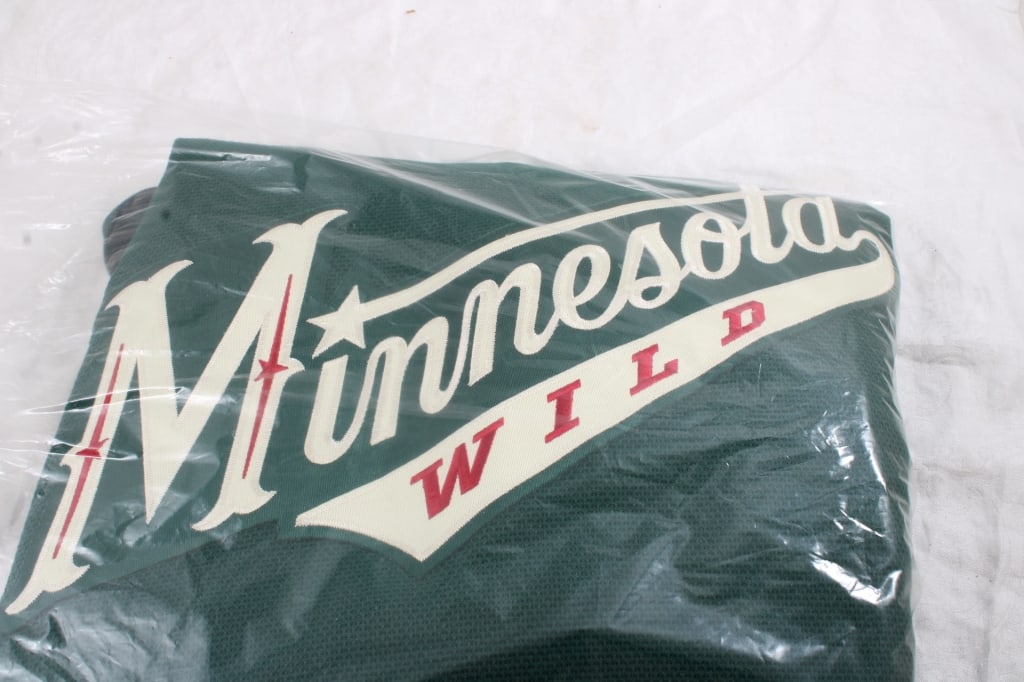Minnesota Wild Hockey Reebok Granlund Jersey #64 - 16