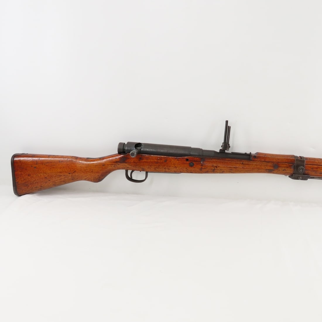 Type 99 Arisaka Anti-Aircraft 7.7 Rifle & Bayonets - 2