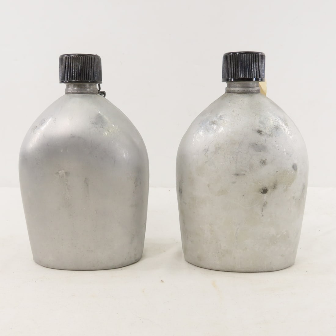 WWII US Military Canteens, Covers, Mess Kits - 15