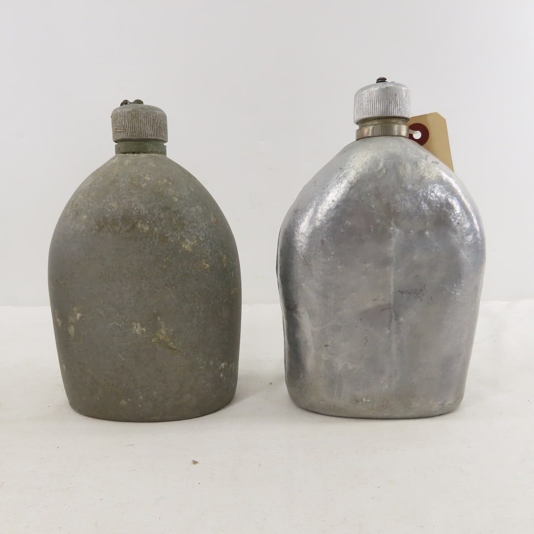 WWII US Military Canteens, Covers, Mess Kits - 4