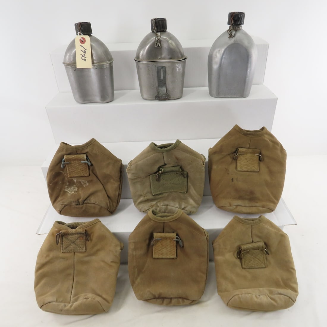 WWII US Military Canteens & Covers - 17