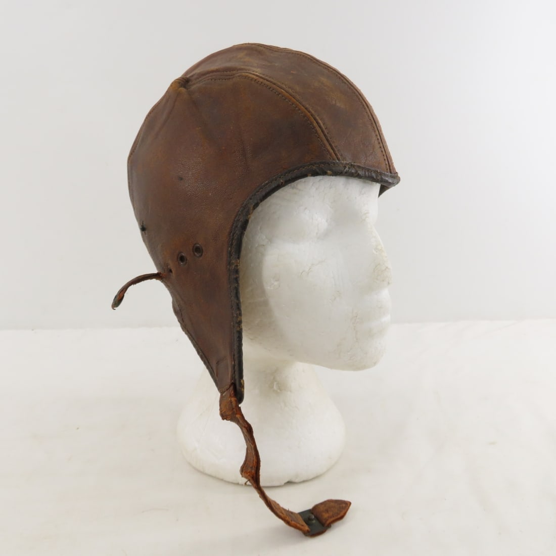 Air Force Flight caps & Aviation Goggles - 12