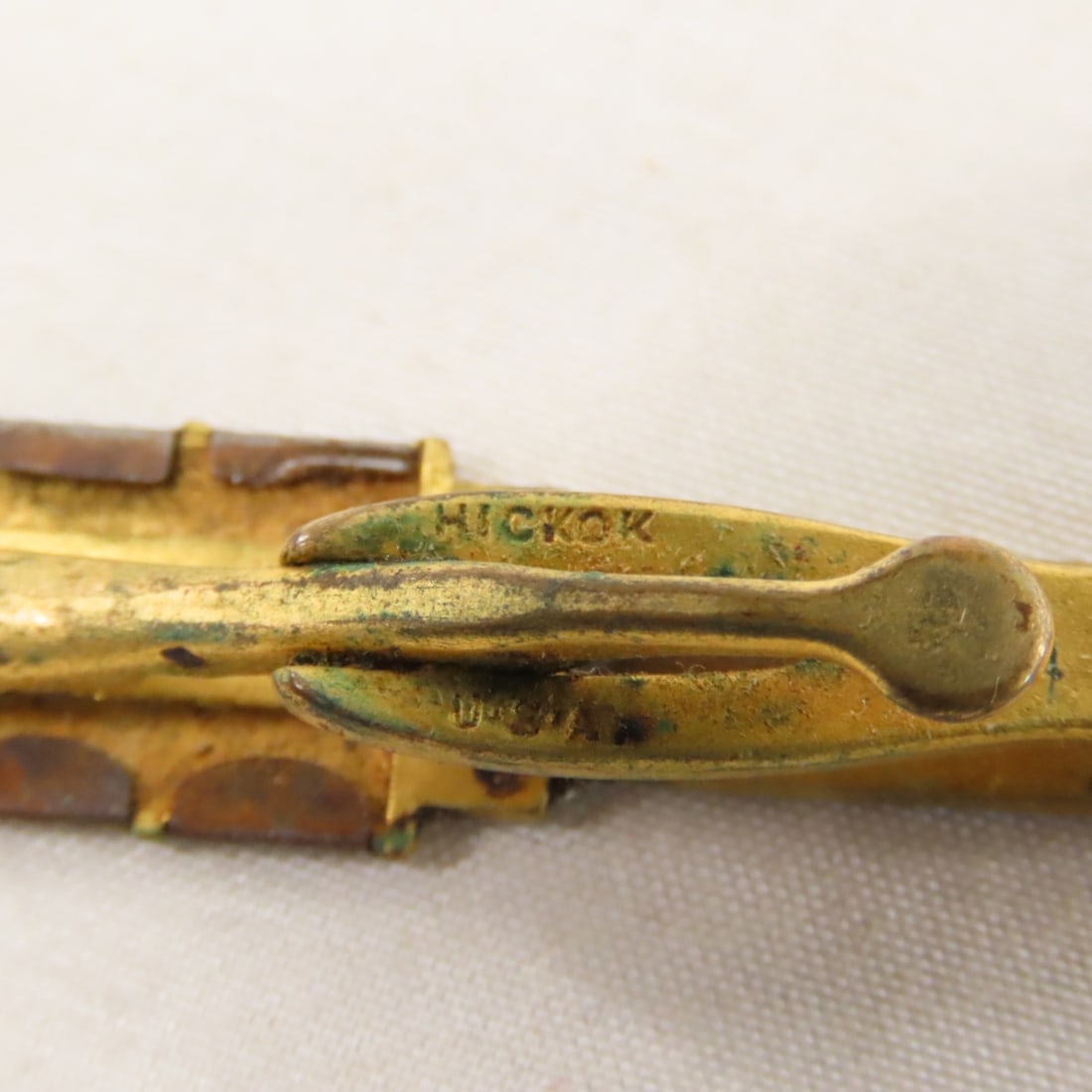 Military Insignia, WWI & newer, US & German, coins - 16