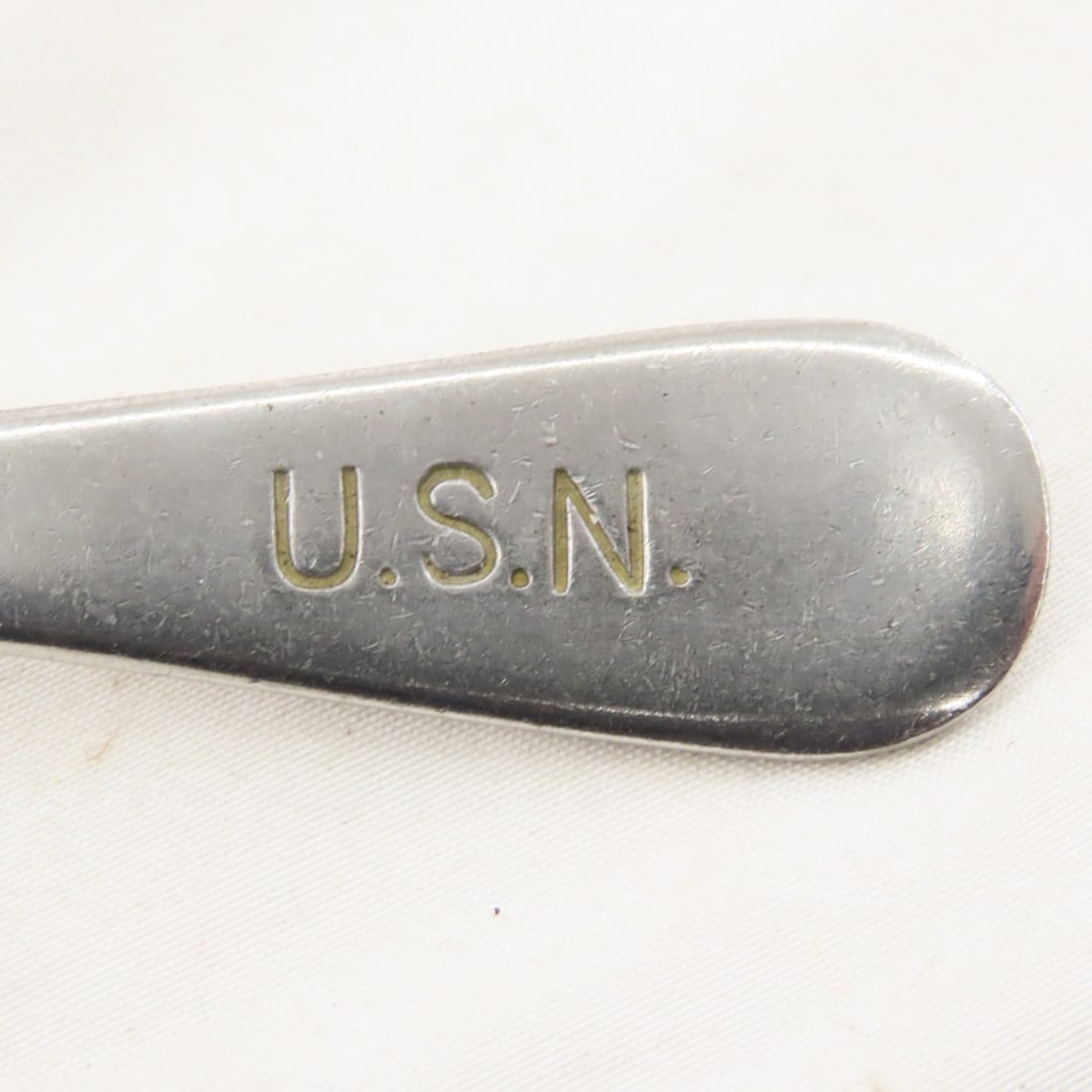 US Military Silverware in plastic tray - 18