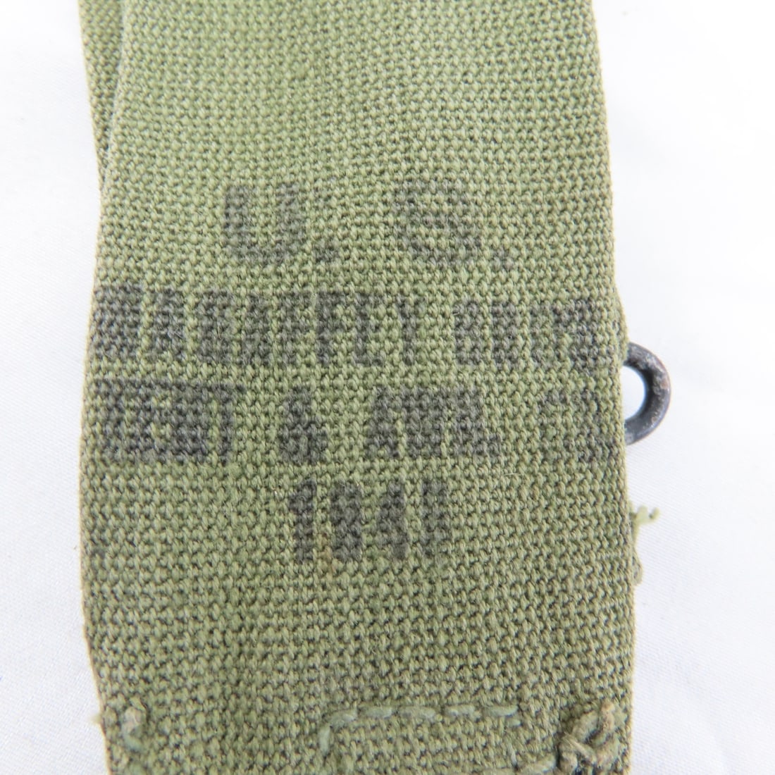 US Military belts, straps, ammo belt, buckles - 18