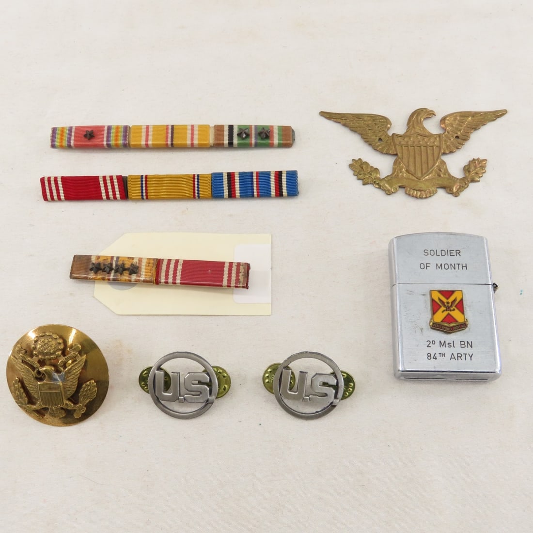 Vintage US Military Patches, Pins, Pouches & More - 12