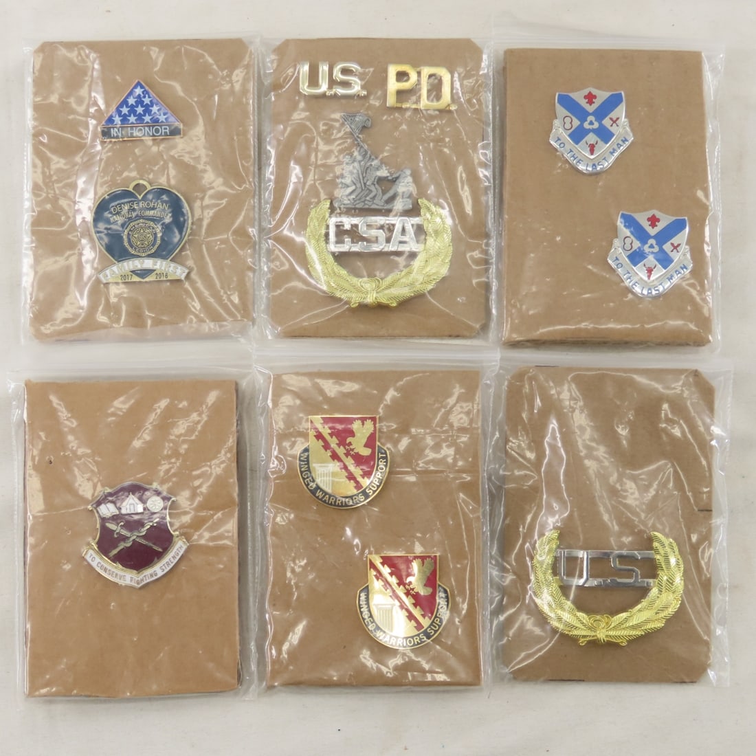Vintage US Military Patches, Pins, Pouches & More - 3