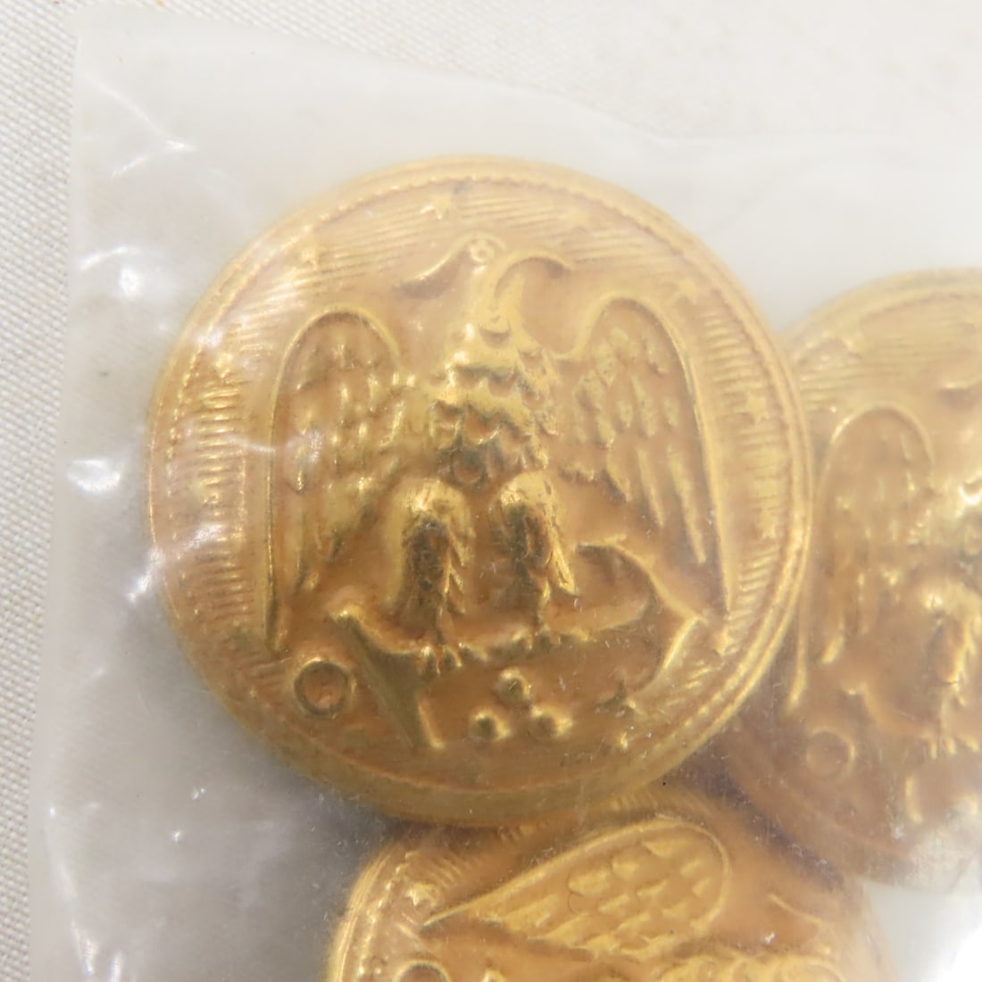 Collection of Vintage US Military Patches, Buttons - 12