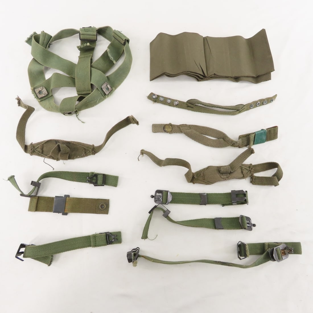 Vintage & Modern US military helmet liners, straps - 8