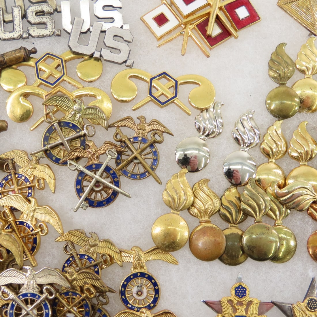 US Military Insignia Collection - 12