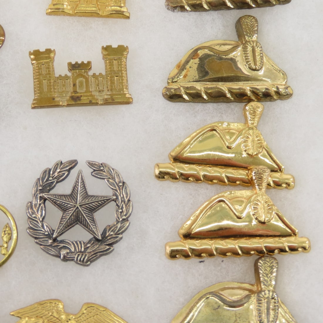 US Military Insignia Collection - 14