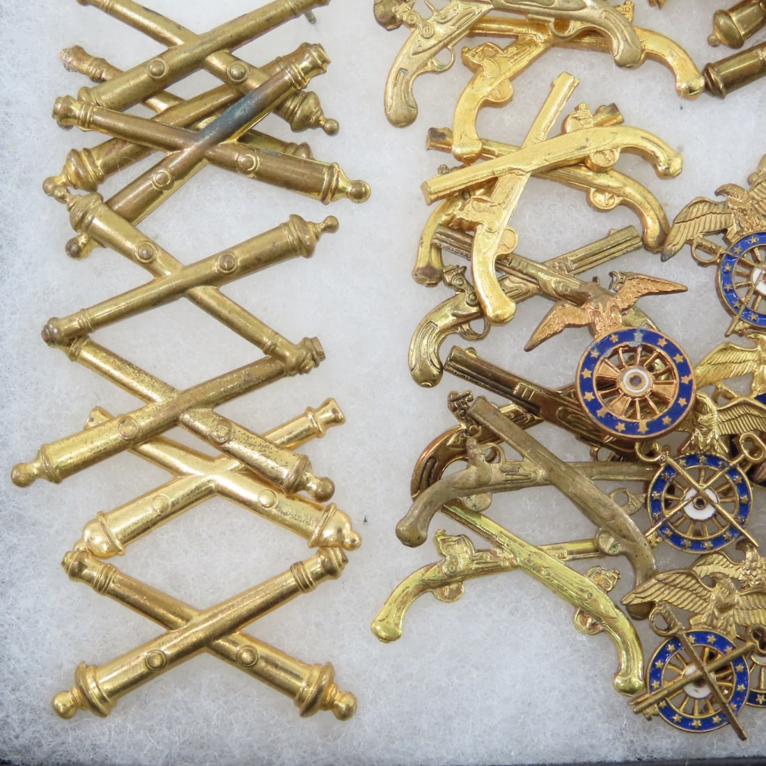 US Military Insignia Collection - 15