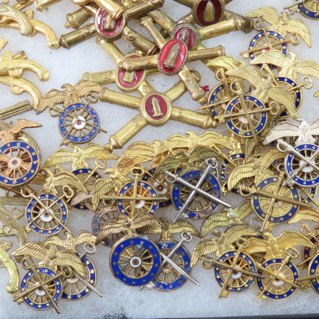 US Military Insignia Collection - 16