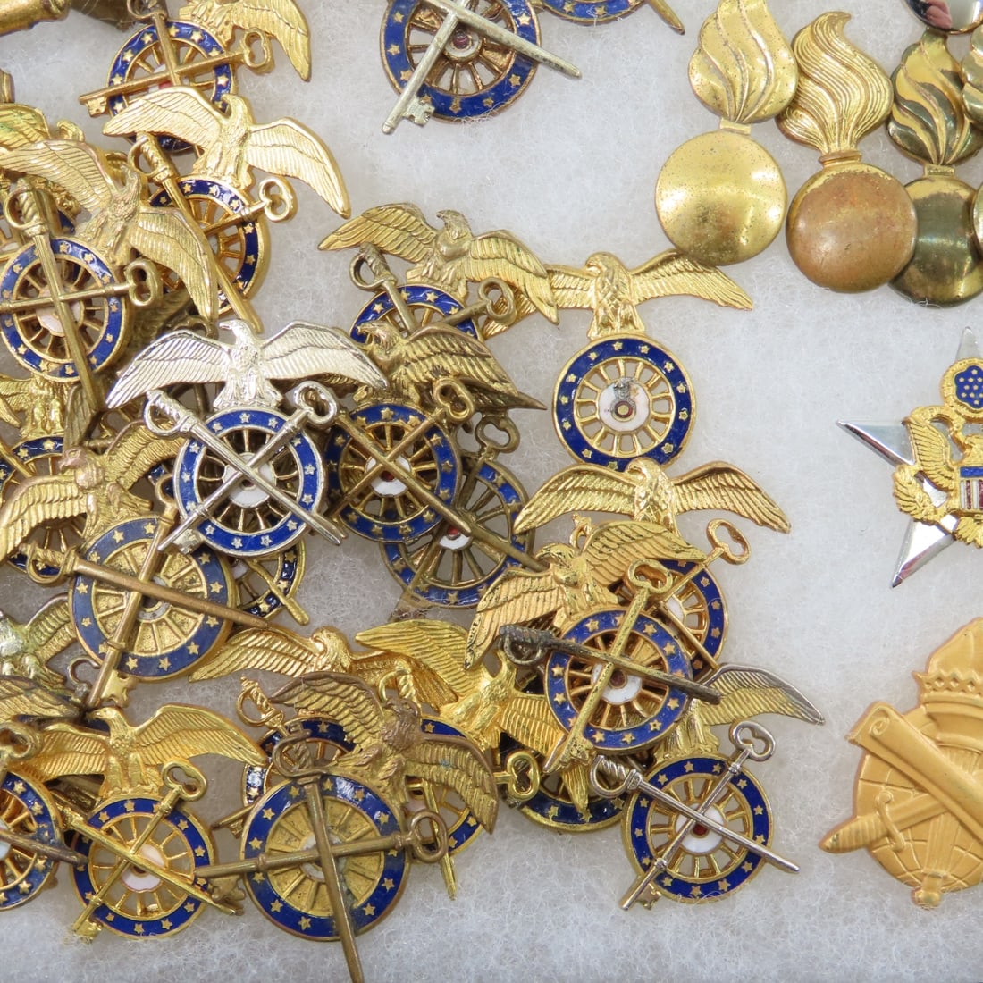 US Military Insignia Collection - 17