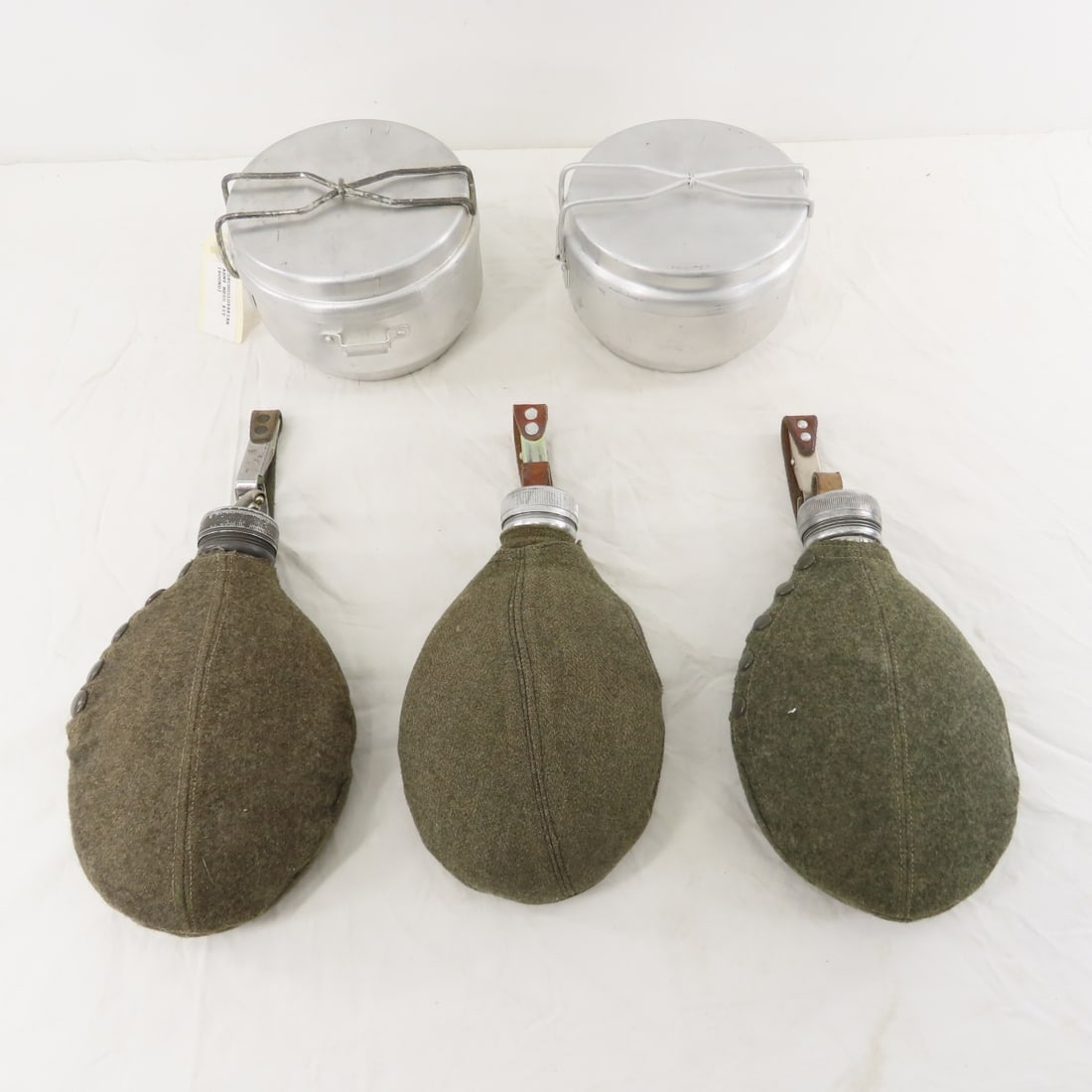 3 WWII Swedish Canteens & Czech Army Mess Kit (1 of 14)