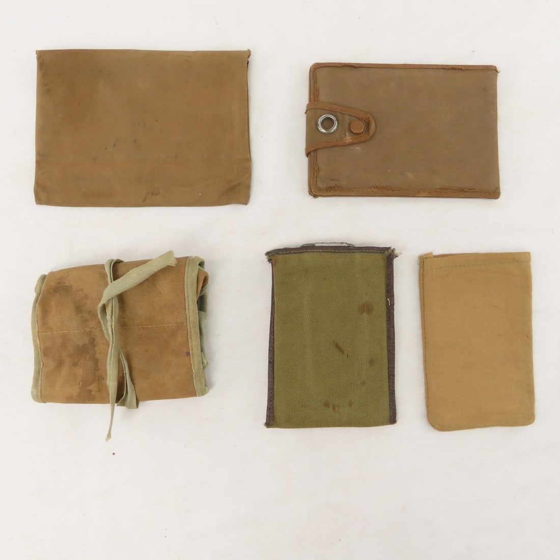 WWII US Military Toiletries, sewing kits & more - 18