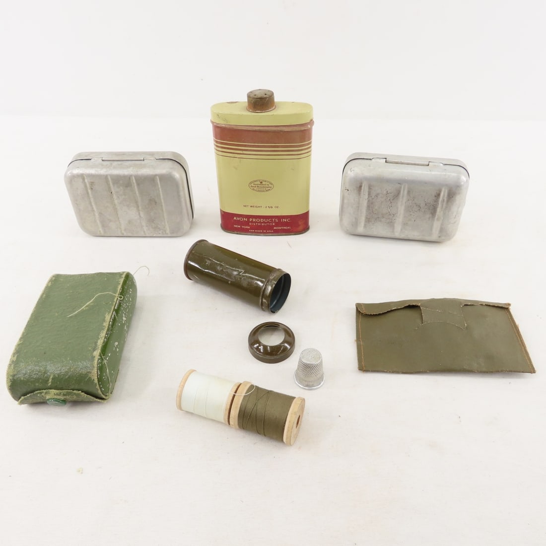 WWII US Military Toiletries, sewing kits & more - 8