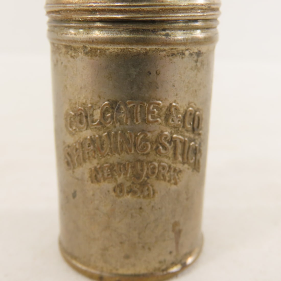 WWII US Military Toiletries, sewing kits, razors - 10