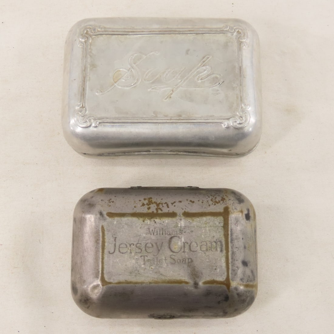 WWII US Military Toiletries, sewing kits, razors - 11