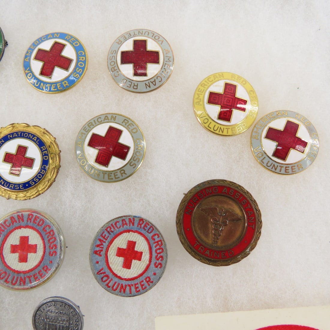 Collection of Red Cross Pins & badges - 5