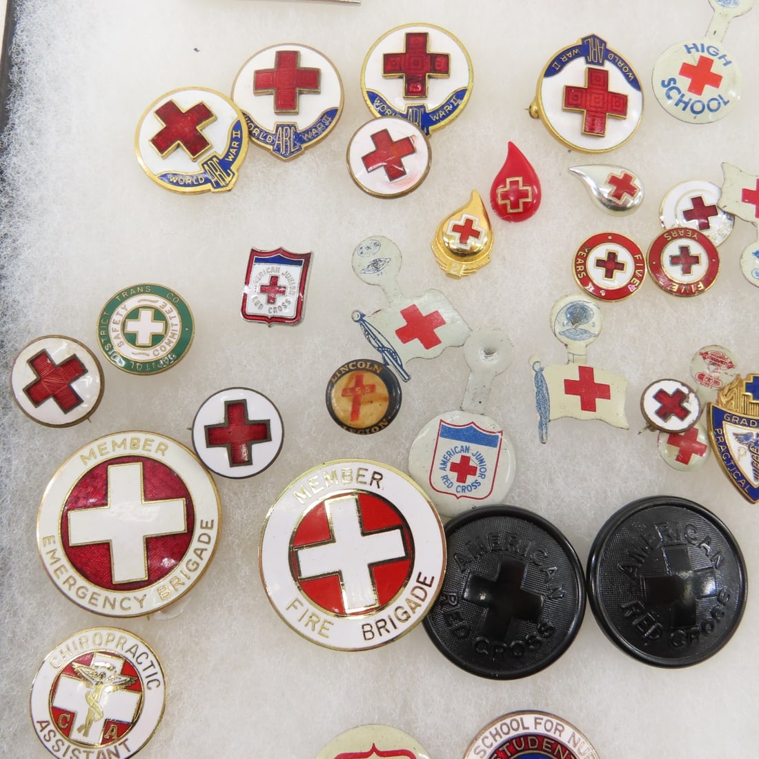 Collection of Red Cross Pins & badges - 6