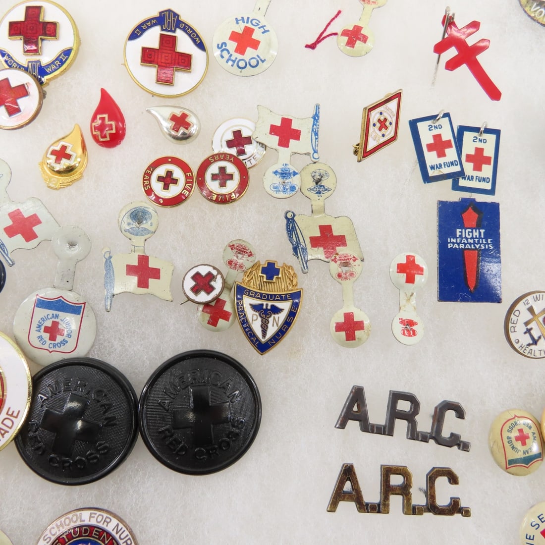 Collection of Red Cross Pins & badges - 7