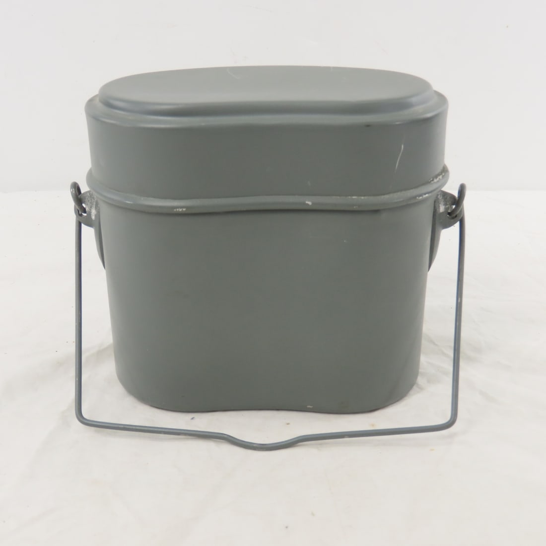 Collection of US Military Bags, Pouches, Cans - 7