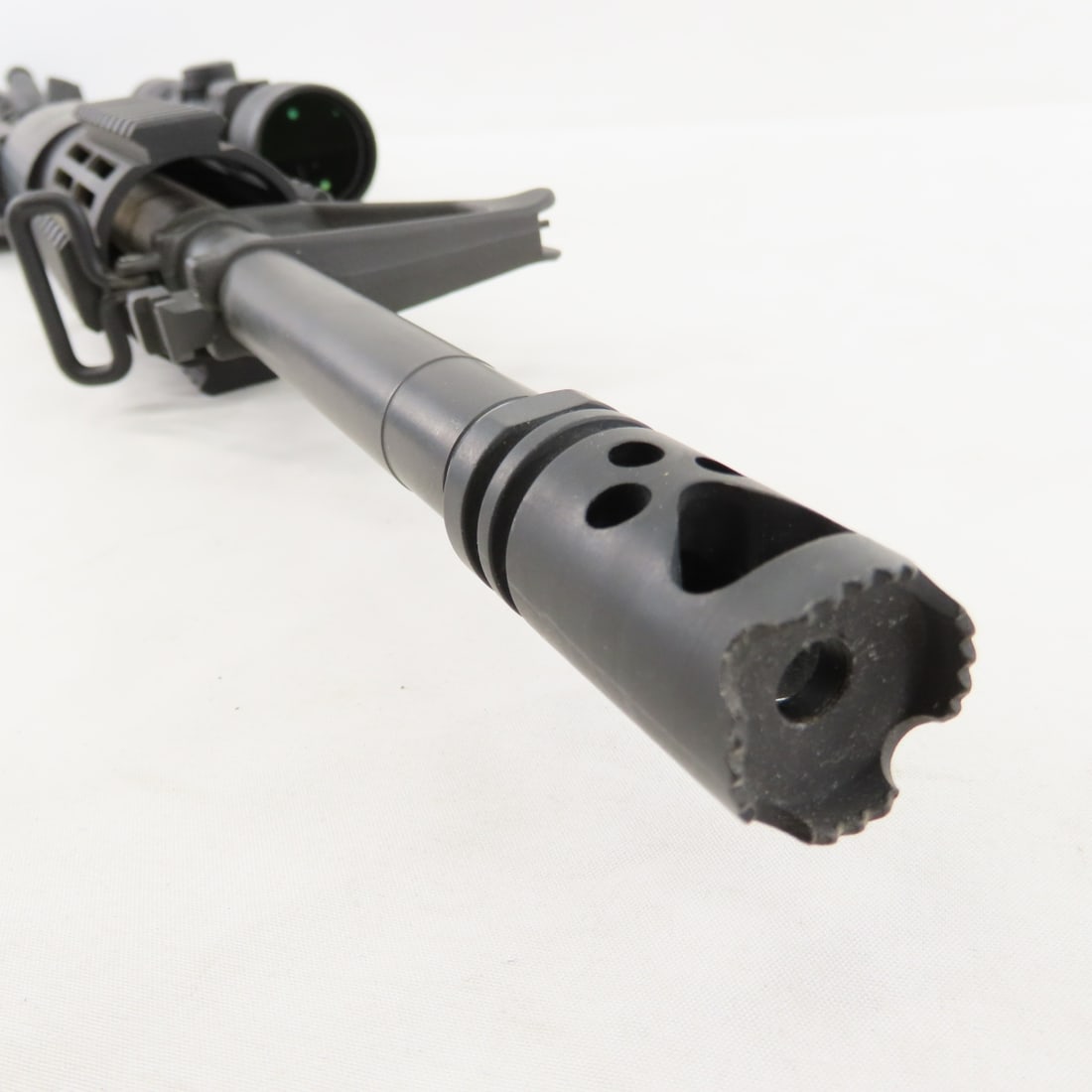 Rock River Operator LAR-15 Rifle 5.56mm & Scope - 16