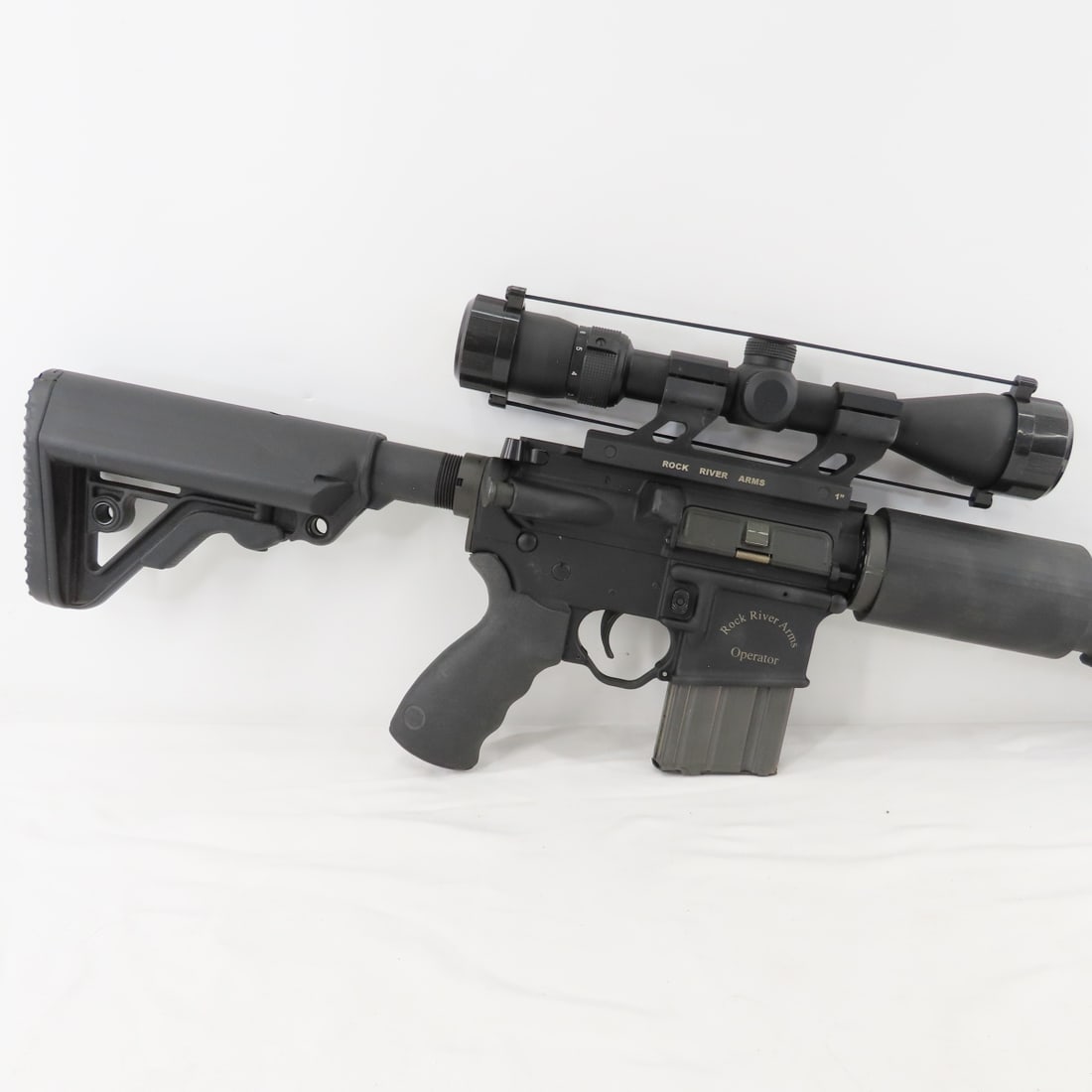 Rock River Operator LAR-15 Rifle 5.56mm & Scope - 3