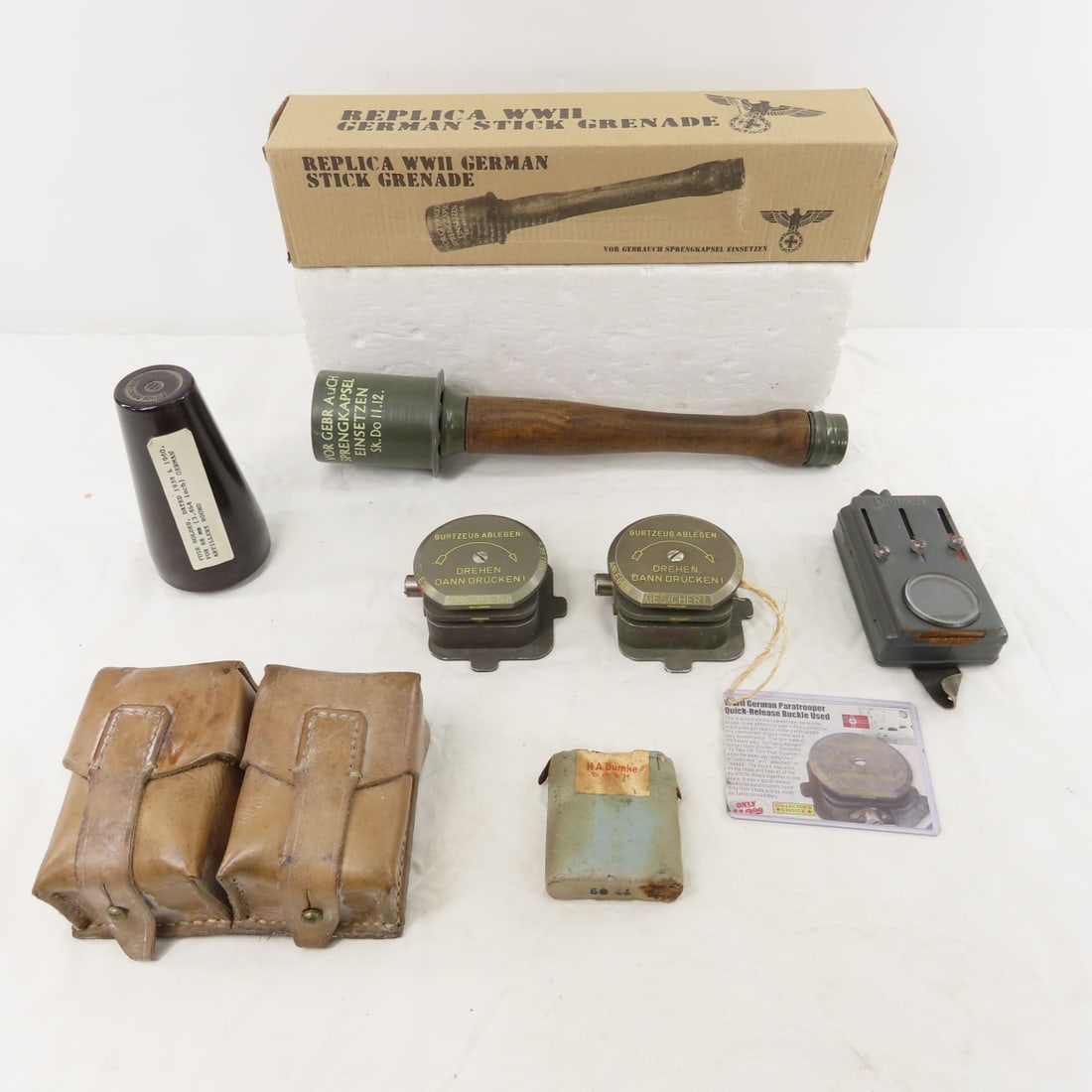 WWII German Ammo Pouch, Fuze Holder & more (1 of 18)