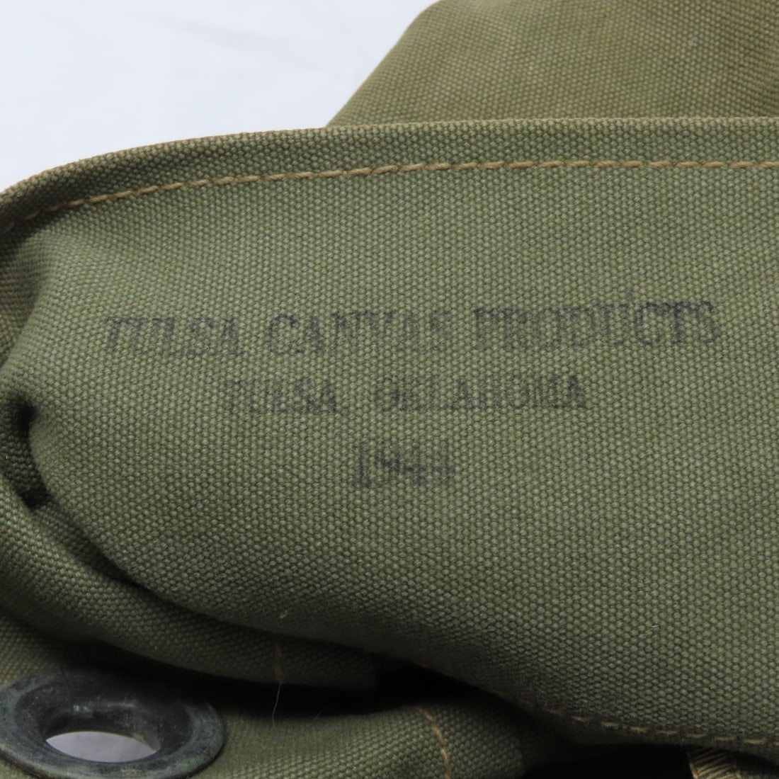 5 Vintage US Army Canvas Duffle Bags - 17