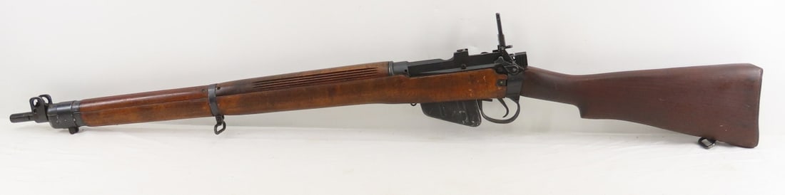 Enfield No4 Mk I* .303 Rifle, Mattock & Bayonets - 5