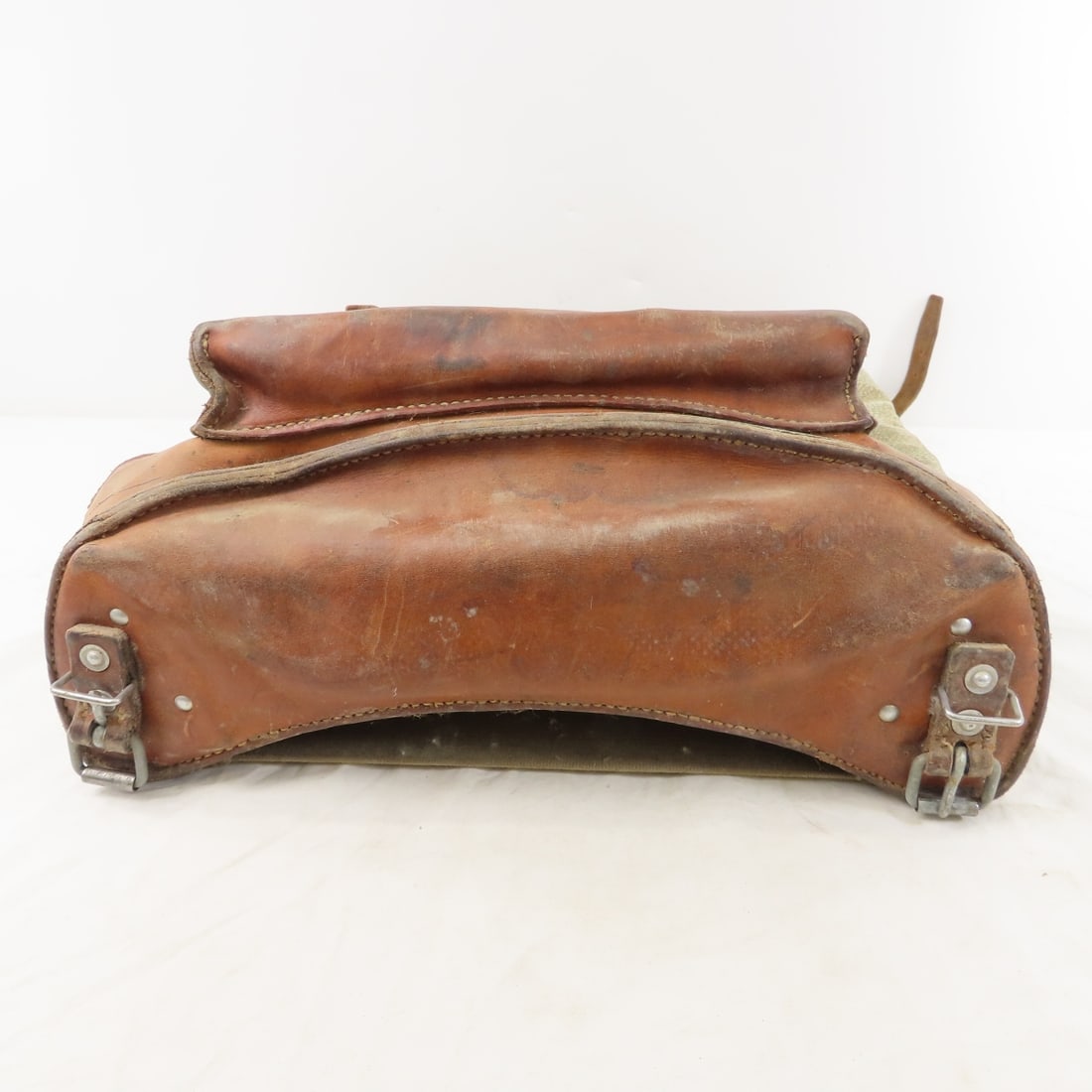 1960s Swiss Army Salt & Pepper Backpack - 5