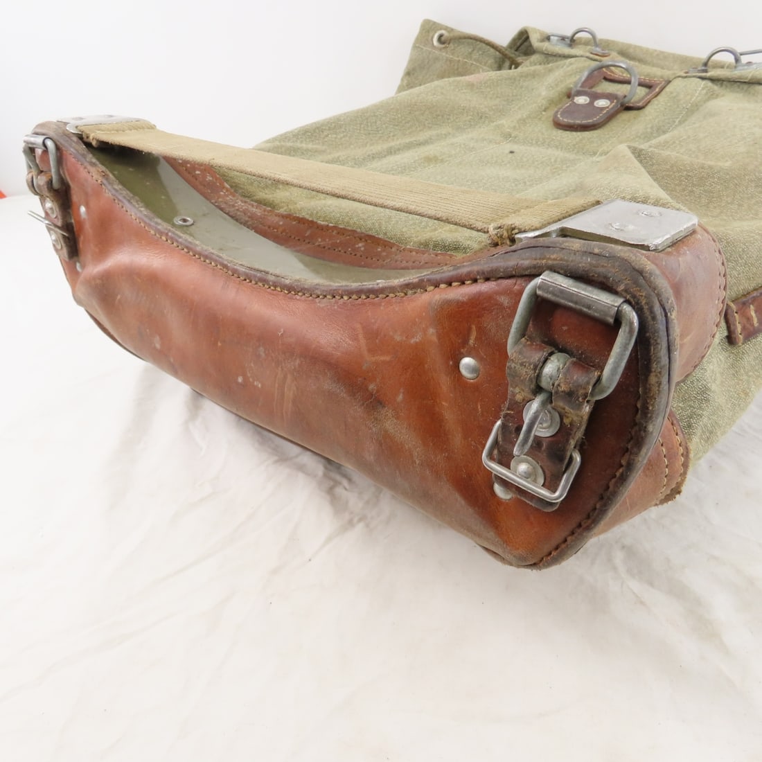 1960s Swiss Army Salt & Pepper Backpack - 7