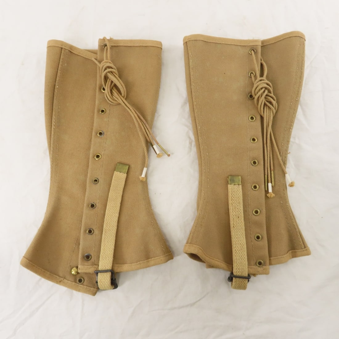 US Army Spats & Vietnam Combat Boots - 11