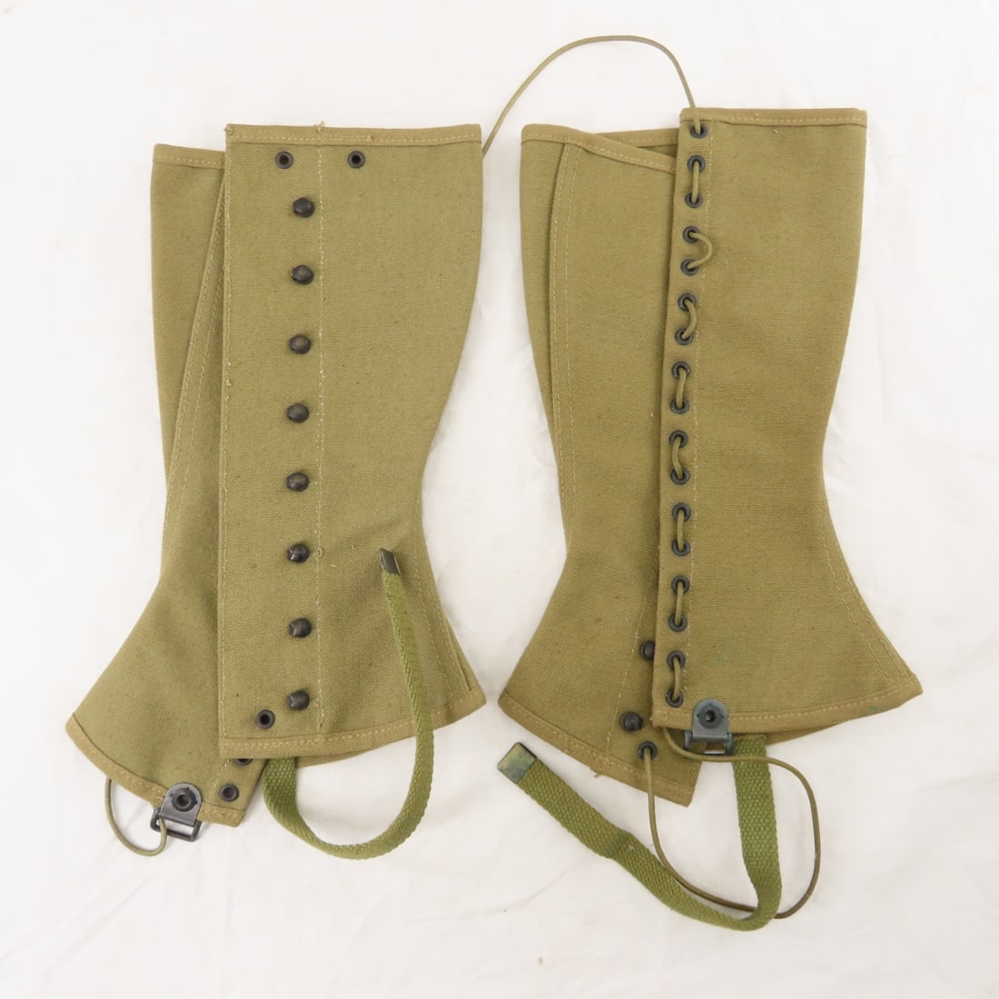 US Army Spats & Vietnam Combat Boots - 8