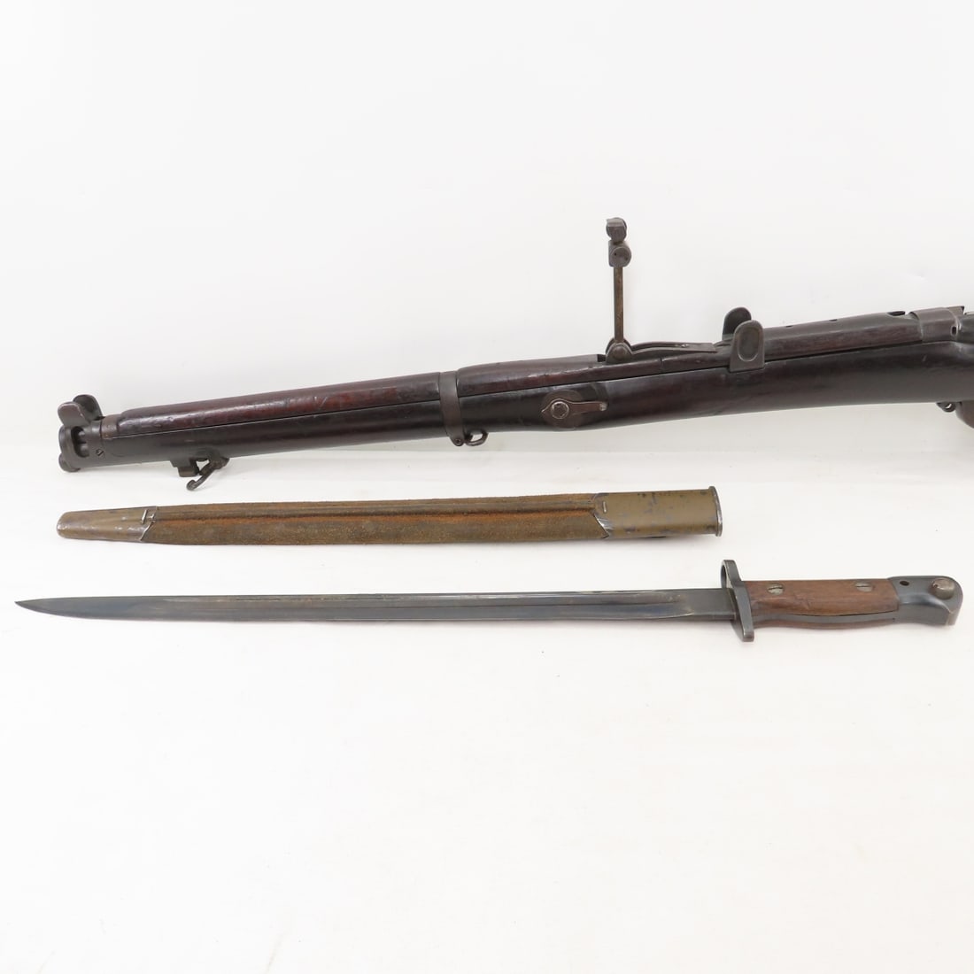 Enfield GR 1913 SHTLE III .303 Rifle with Bayonet - 5
