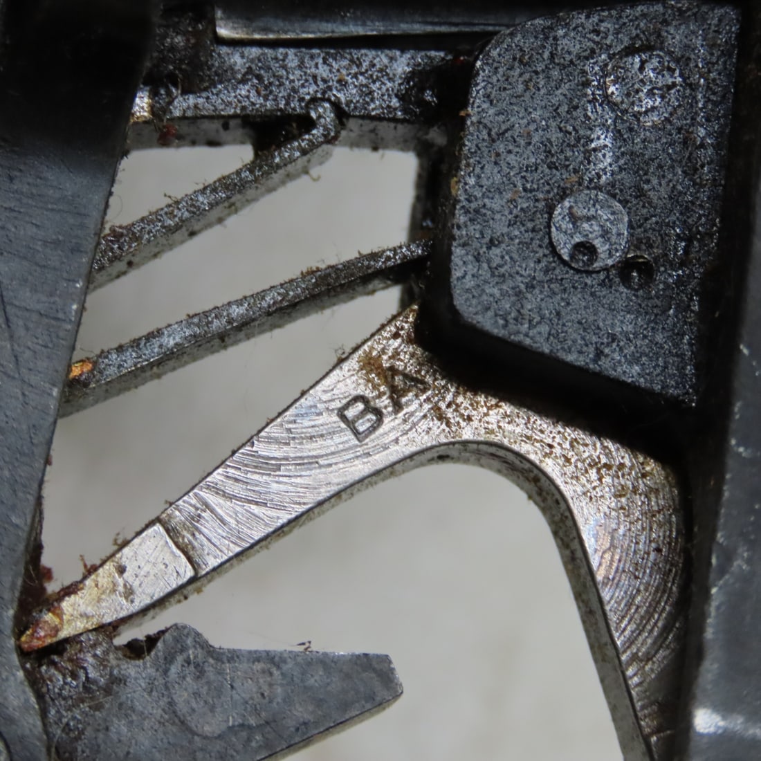 1943 Enfield Mark III* Training Cutaway .303 Rifle - 17